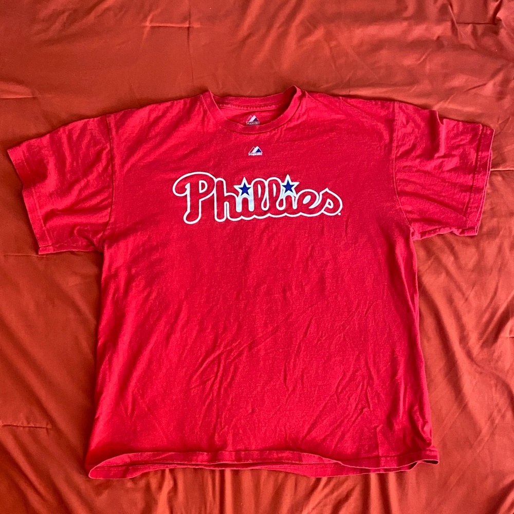 3/$10 Majestic brand Phillies MLB Red T-Shirt